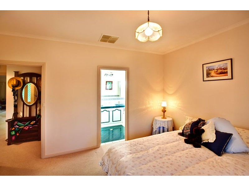 570 Koorlong Avenue, Irymple VIC 3498