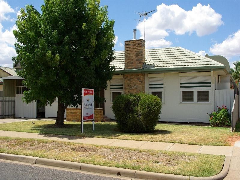 104 Hawthorn Grove, Mildura VIC 3500