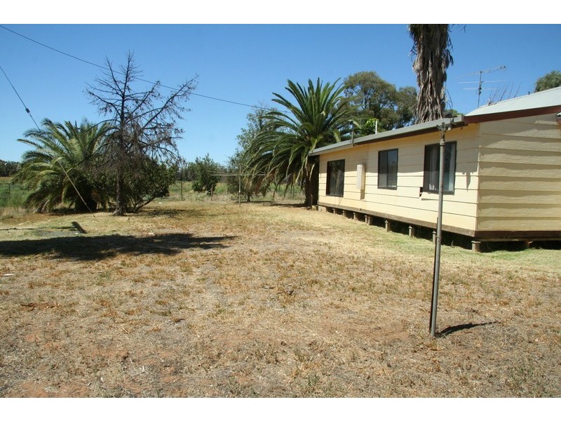 196 Flora Avenue, Mildura VIC 3500