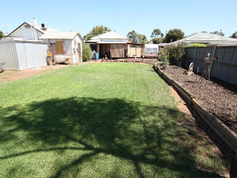 220 Woodham Avenue, Mildura VIC 3500