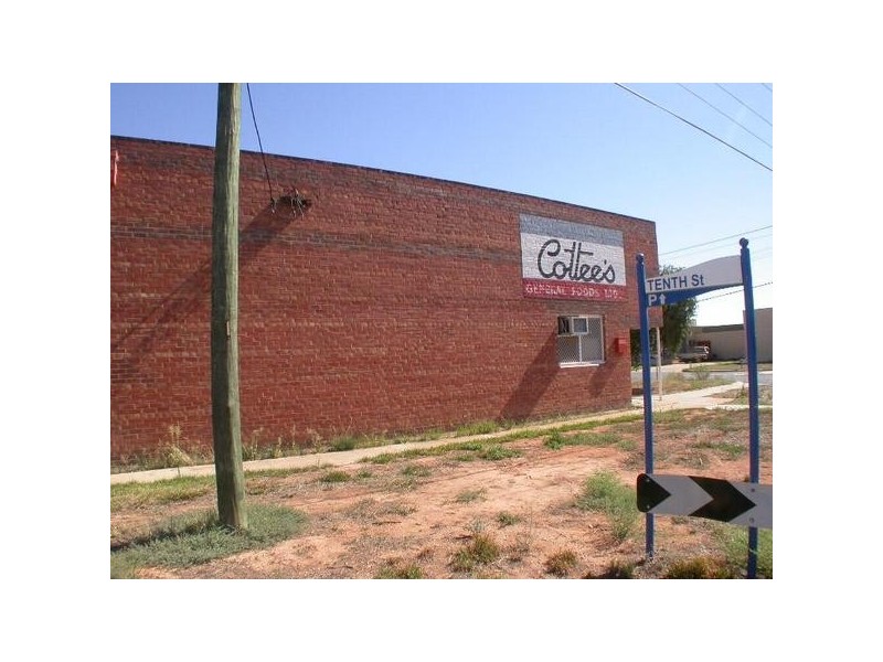 125-127 Pine Avenue, Mildura VIC 3500