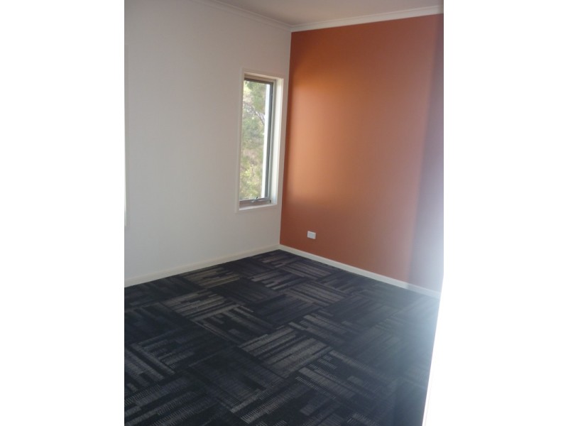 2/29 Langtree Avenue, Mildura VIC 3500