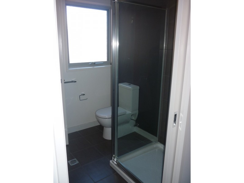 2/29 Langtree Avenue, Mildura VIC 3500