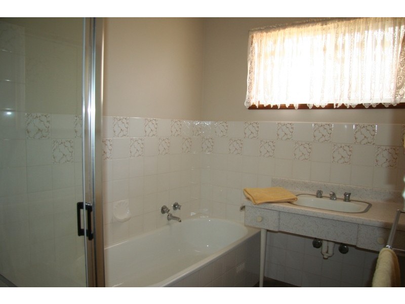 87 Wood Street, Gol Gol NSW 2738
