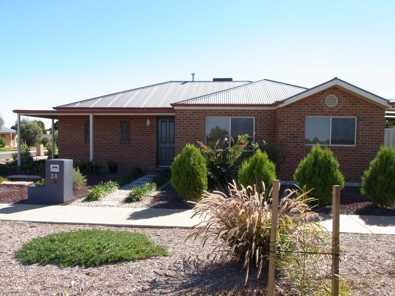 38 Belle Gardens Drive, Mildura VIC 3500