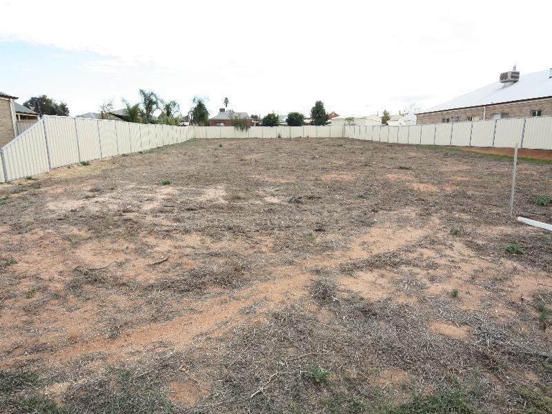 14 Gol Gol North Road, Gol Gol NSW 2738