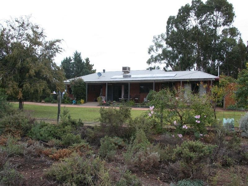 10 Lakeside Drive, Mildura VIC 3500
