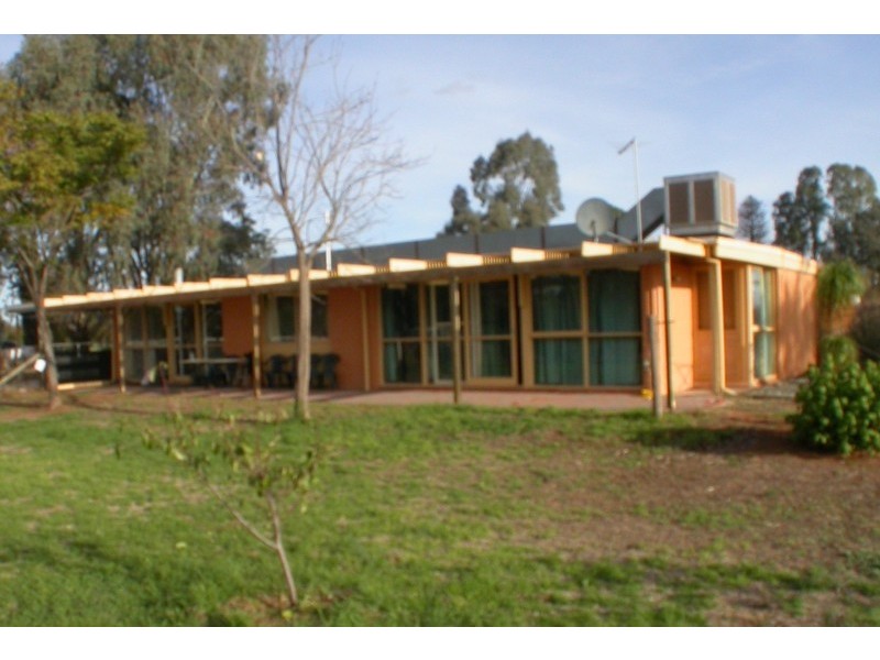70 Ginquam Avenue, Mildura VIC 3500