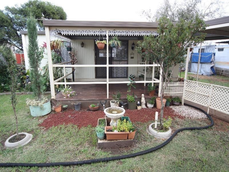 Site 1 Sunraysia Holiday Park, Sturt Highway, Mildura VIC 3500