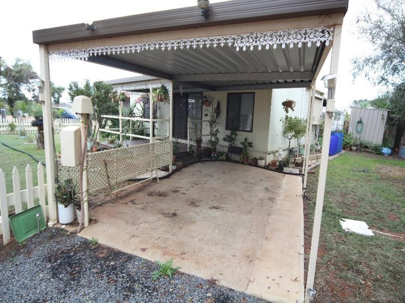 Site 1 Sunraysia Holiday Park, Sturt Highway, Mildura VIC 3500