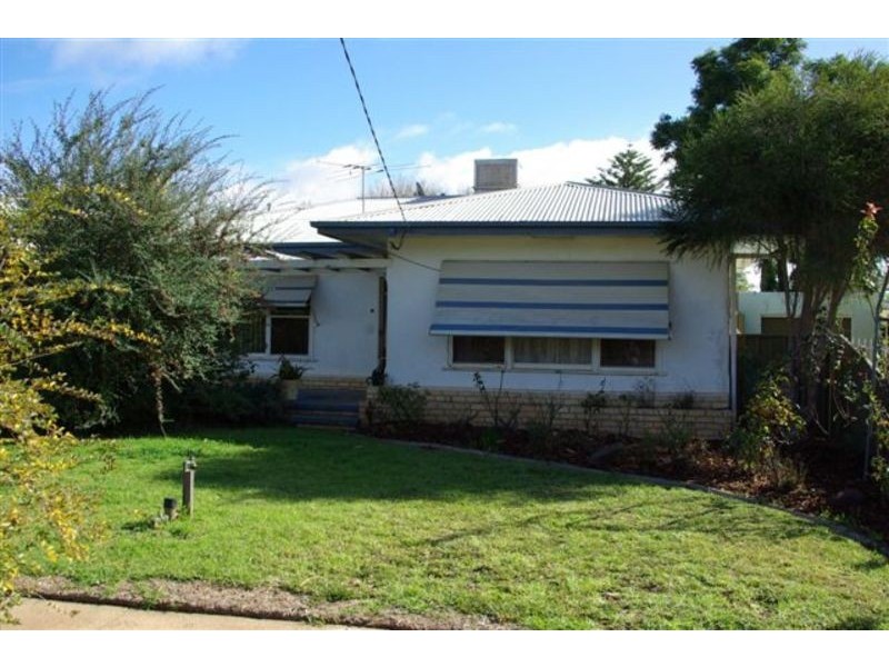 15 Mary Avenue, Mildura VIC 3500