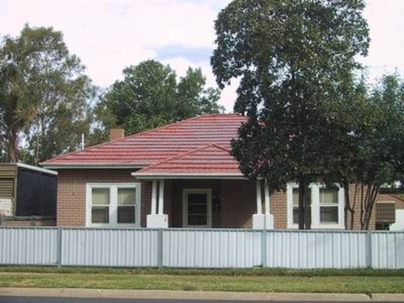 8 Henderson Place, Mildura VIC 3500