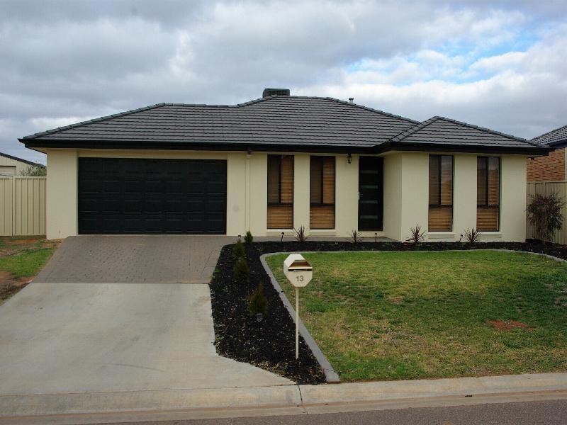 13 Wirraway Drive, Mildura VIC 3500