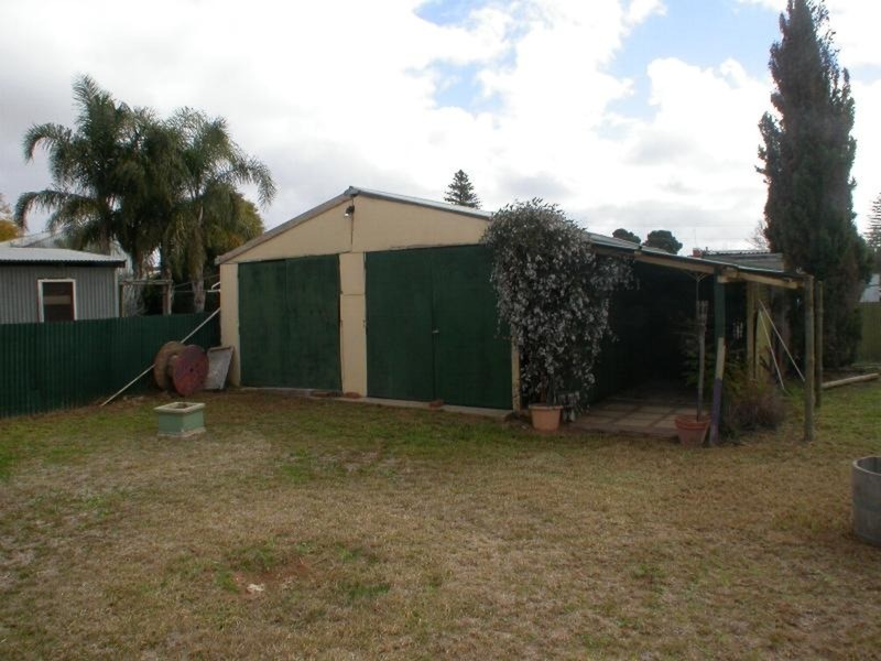 27 Olive Avenue, Mildura VIC 3500