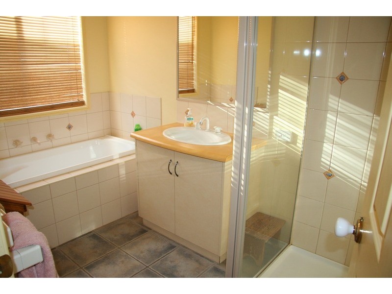 2 Denbeigh Court, Mildura VIC 3500