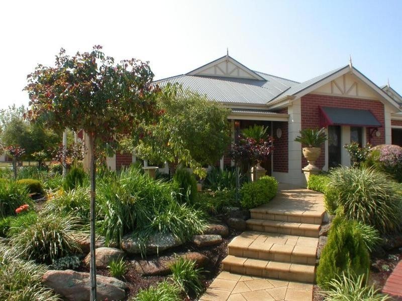 8 Ularara Drive, Mildura VIC 3500