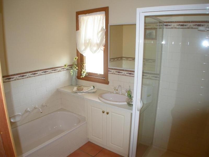 8 Ularara Drive, Mildura VIC 3500