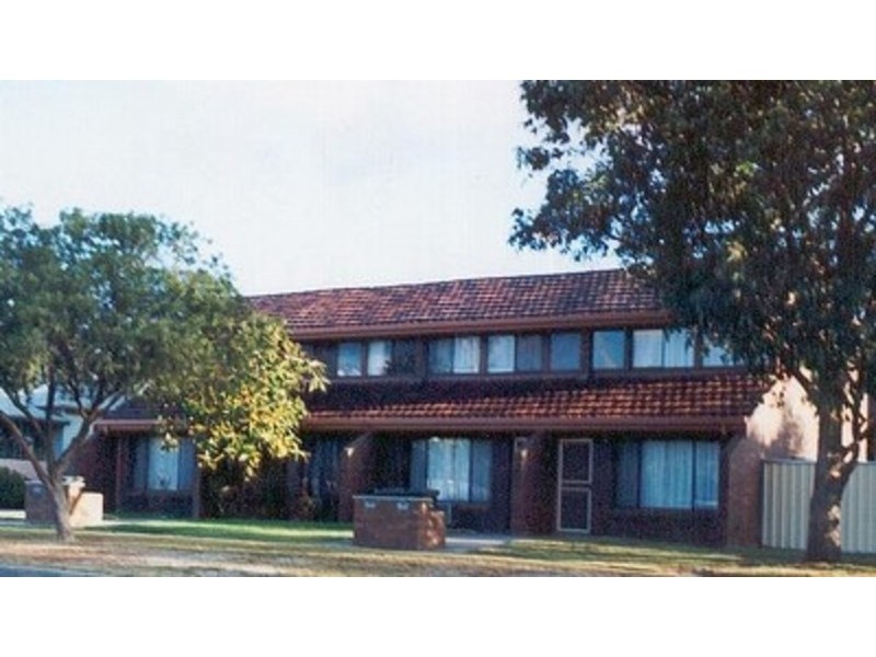 5/2 Cameron Avenue, Mildura West VIC 3500