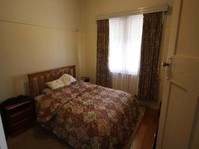 69 Douglas Avenue, Mildura VIC 3500