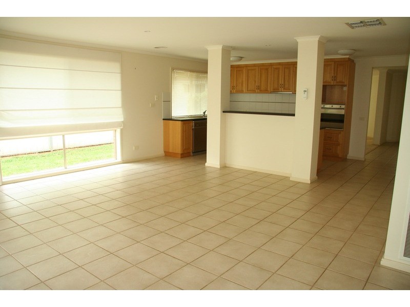11 Canterbury Drive, Mildura VIC 3500