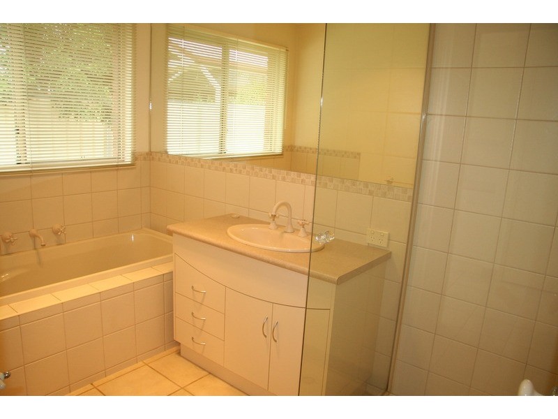 11 Canterbury Drive, Mildura VIC 3500