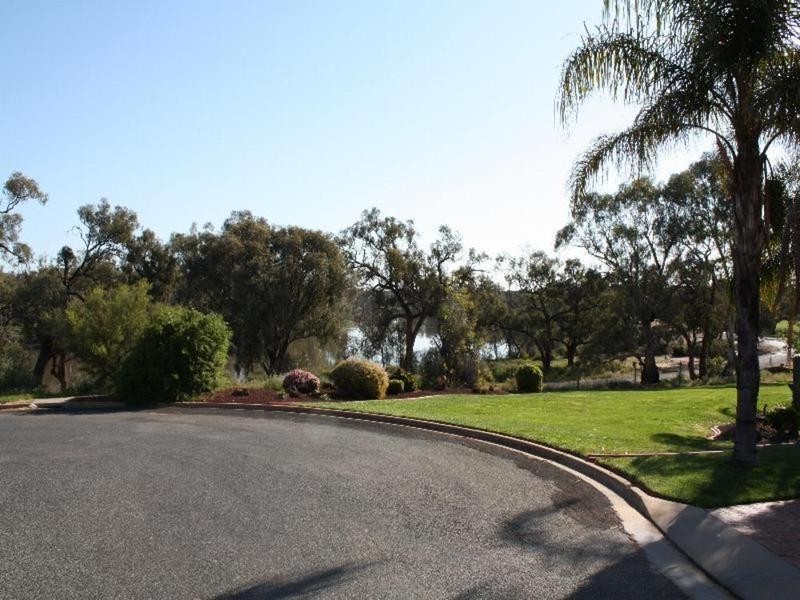 39 Riverview Drive, Dareton NSW 2717