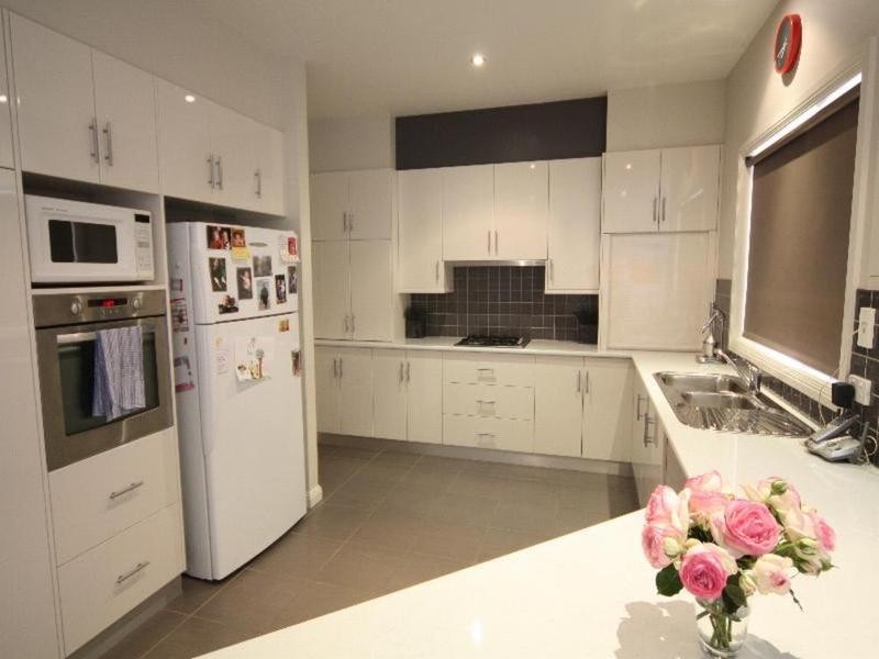 8 Nicholas Avenue, Mildura VIC 3500