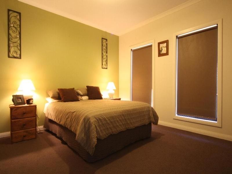 8 Nicholas Avenue, Mildura VIC 3500