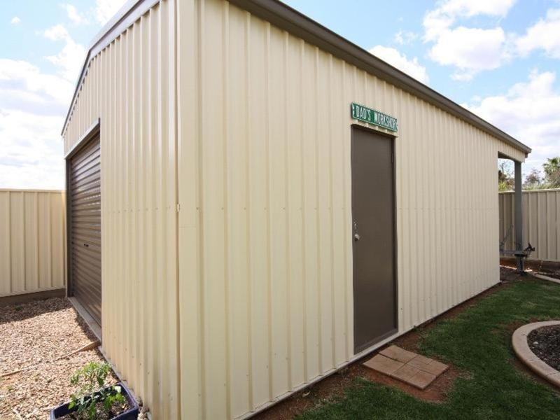 8 Nicholas Avenue, Mildura VIC 3500
