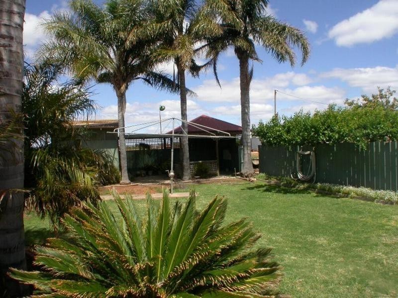 814 Cureton Avenue, Nichols Point VIC 3501