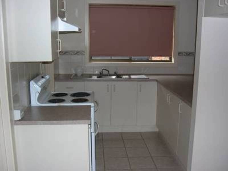 2/15 The Boulevard, Mildura VIC 3500