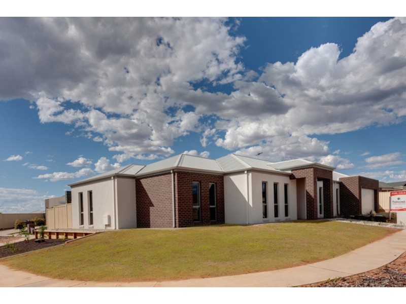 15 Freshwater Court, Mildura VIC 3500