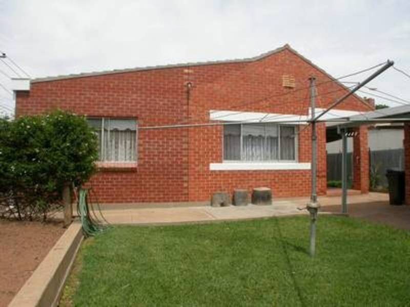 42 Seventh Street, Mildura VIC 3500