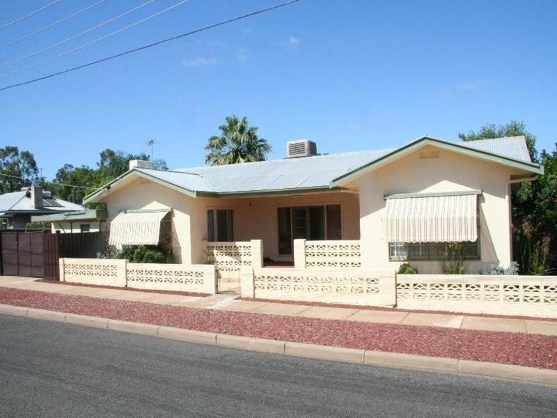 8 Stuart Avenue, Mildura VIC 3500