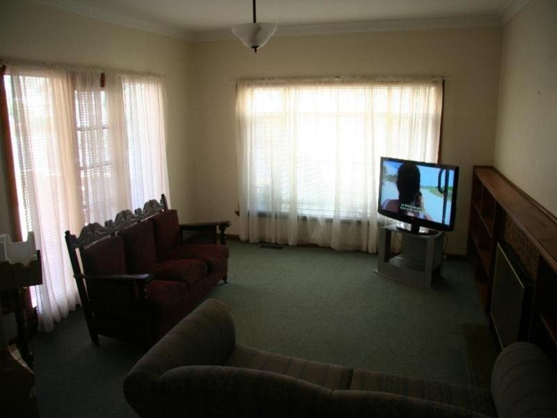 8 Stuart Avenue, Mildura VIC 3500