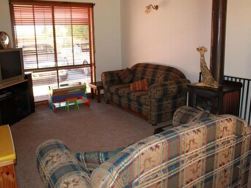 21 Wilkie Drive, Irymple VIC 3498