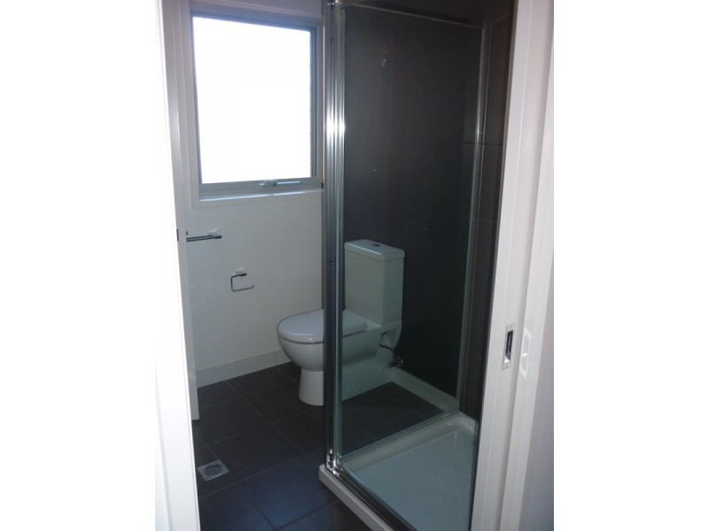 2/29 Langtree Avenue, Mildura VIC 3500