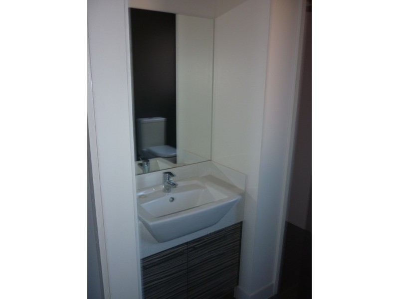 2/29 Langtree Avenue, Mildura VIC 3500