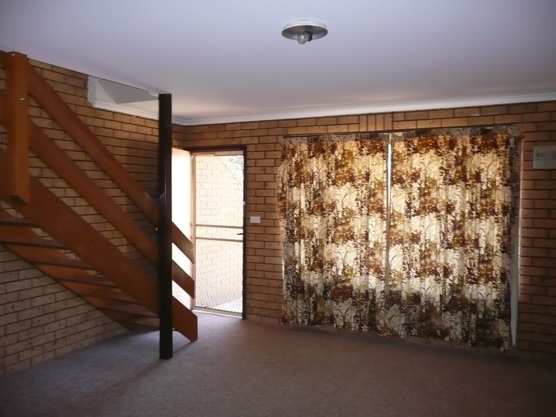 1/2 Cameron Avenue, Mildura VIC 3500