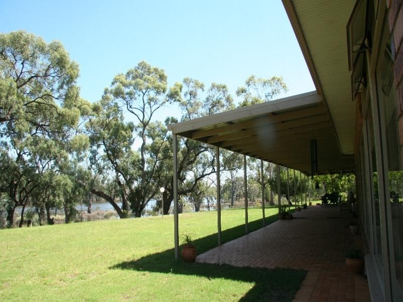 498 River Road, Dareton NSW 2717