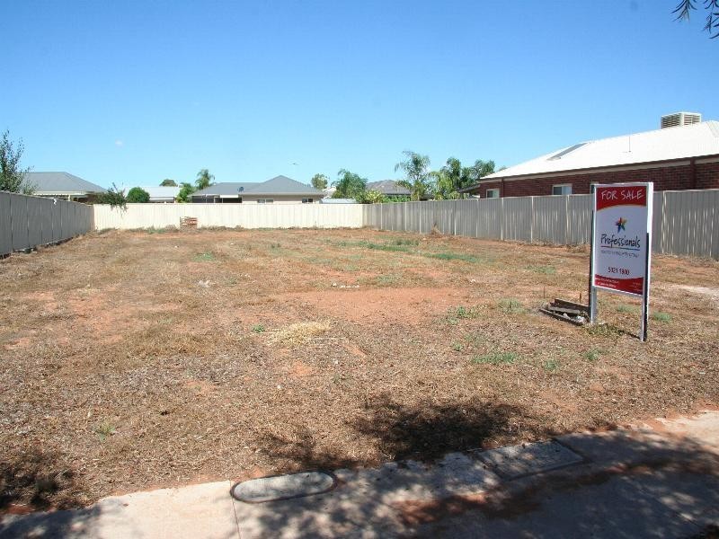 112 Indi Avenue, Red Cliffs VIC 3496