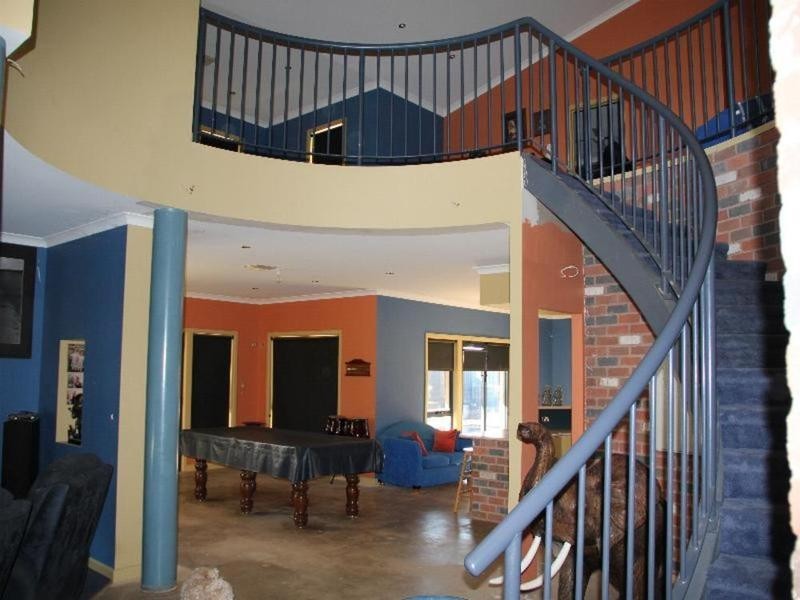 136 Mena Road, Birdwoodton VIC 3505