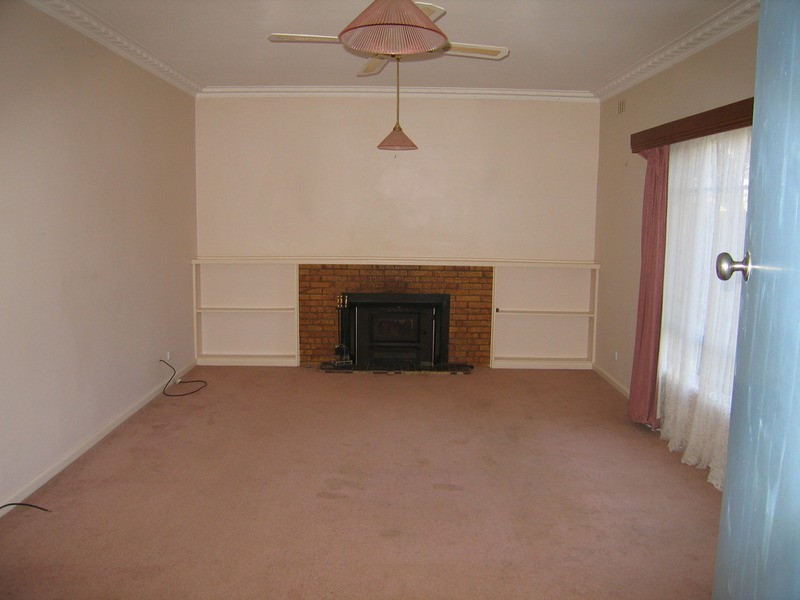 51 Charles Road, Birdwoodton VIC 3505