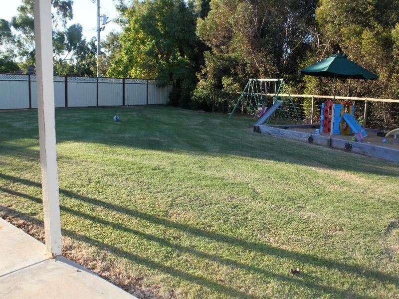 14 Regina Avenue, Mildura VIC 3500