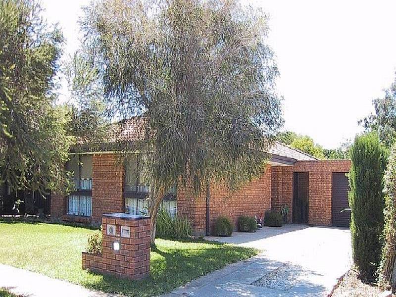 14 Euneva Drive, Mildura VIC 3500