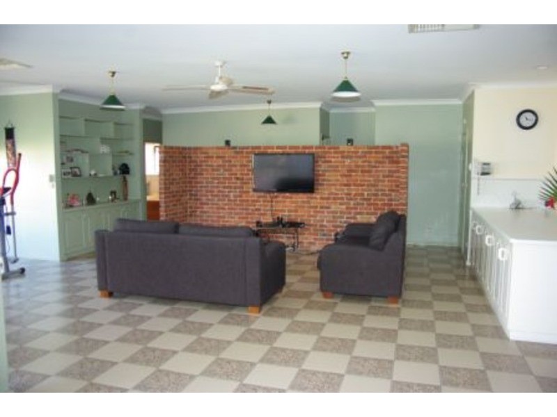 41 Adams Street, Wentworth NSW 2648