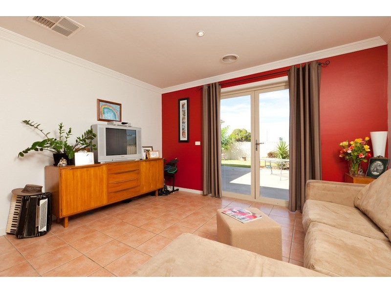 4 Darlington Parade, Mildura VIC 3500