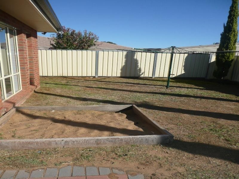 18 Petrucci Way, Mildura VIC 3500