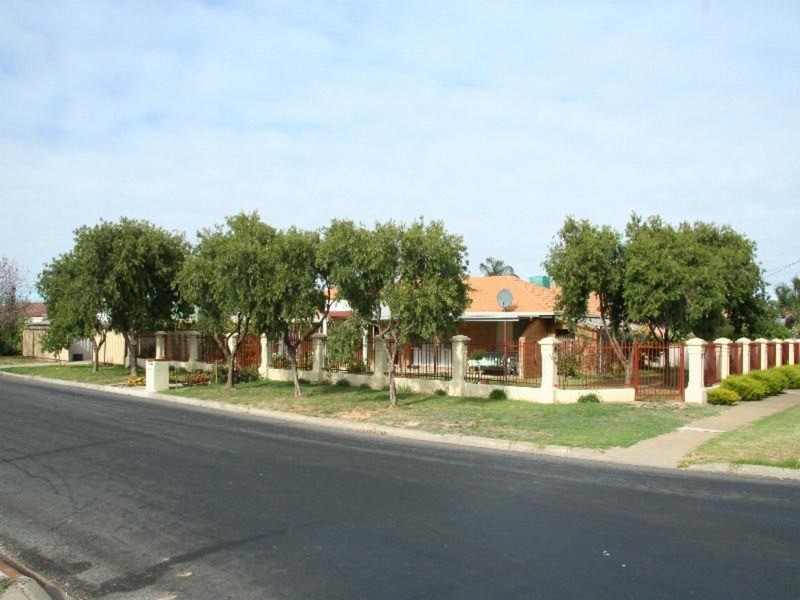 402 Walnut Avenue, Mildura VIC 3500