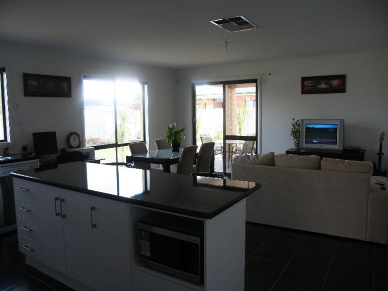 11 Rodeo Drive, Mildura VIC 3500